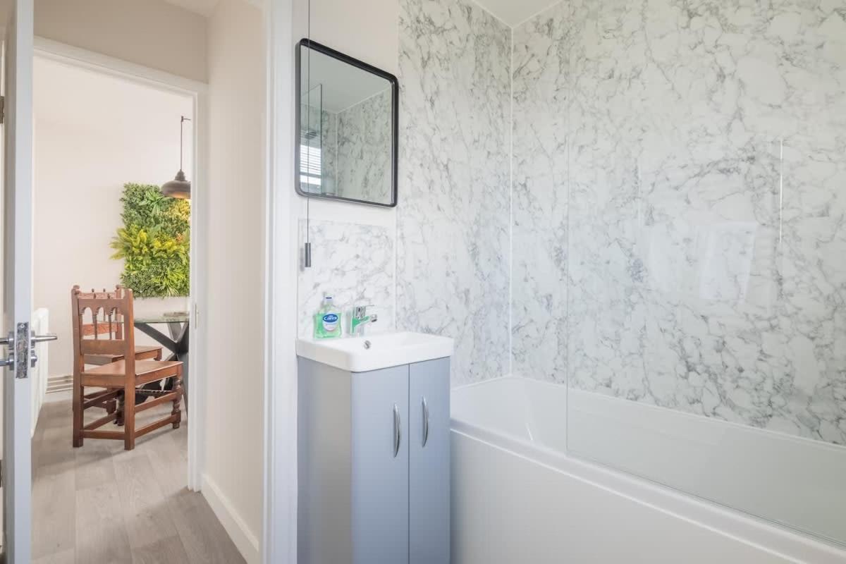 Beautiful 2bed Nr Rumah liburan Cambridge (Cambridgeshire)